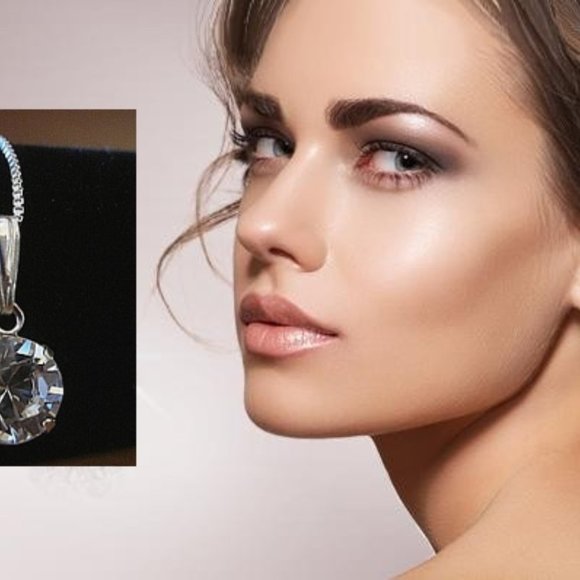 Swarovski Elements Jewelry Set - Picture 4 of 6